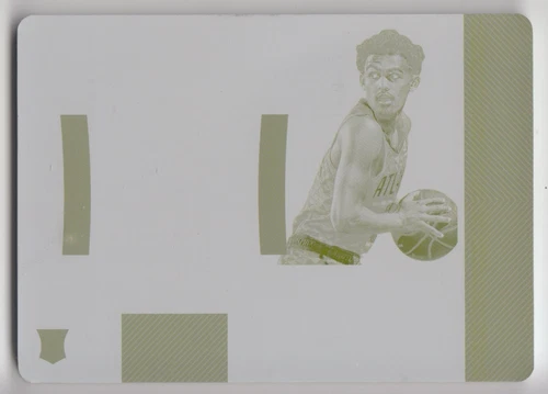 2018-19 National Treasures Trae Young Rookie Patch Autographs PRA RC Plate 1/1