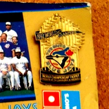 1992 World Champions Toronto Blue Jays pin Dominos MLB m&d