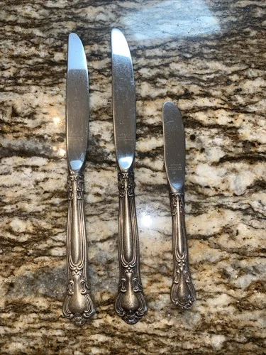 Gorham Chantilly Sterling Handle Stainless Blade 3 Piece Butter Knives. G1