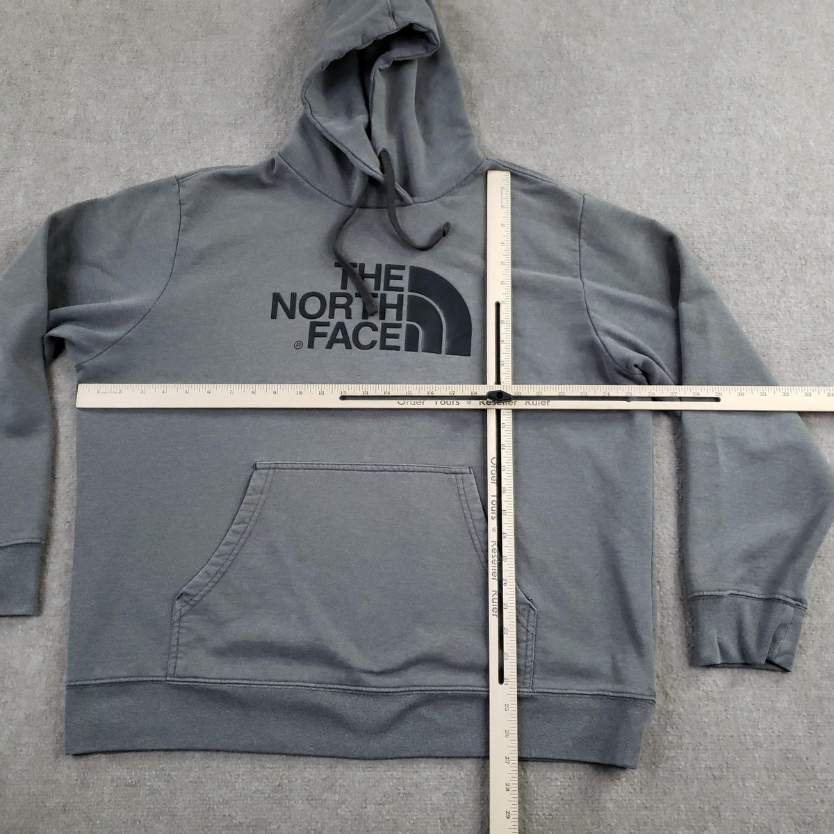 The North Face Hoodie Mens XL Gray Pullover Hooded Pockets Graphic