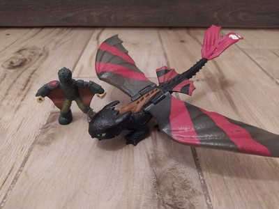 How to train Hiccup&Toothless Drachenzähmen leicht gemacht Hicks & Ohnezahn DWA