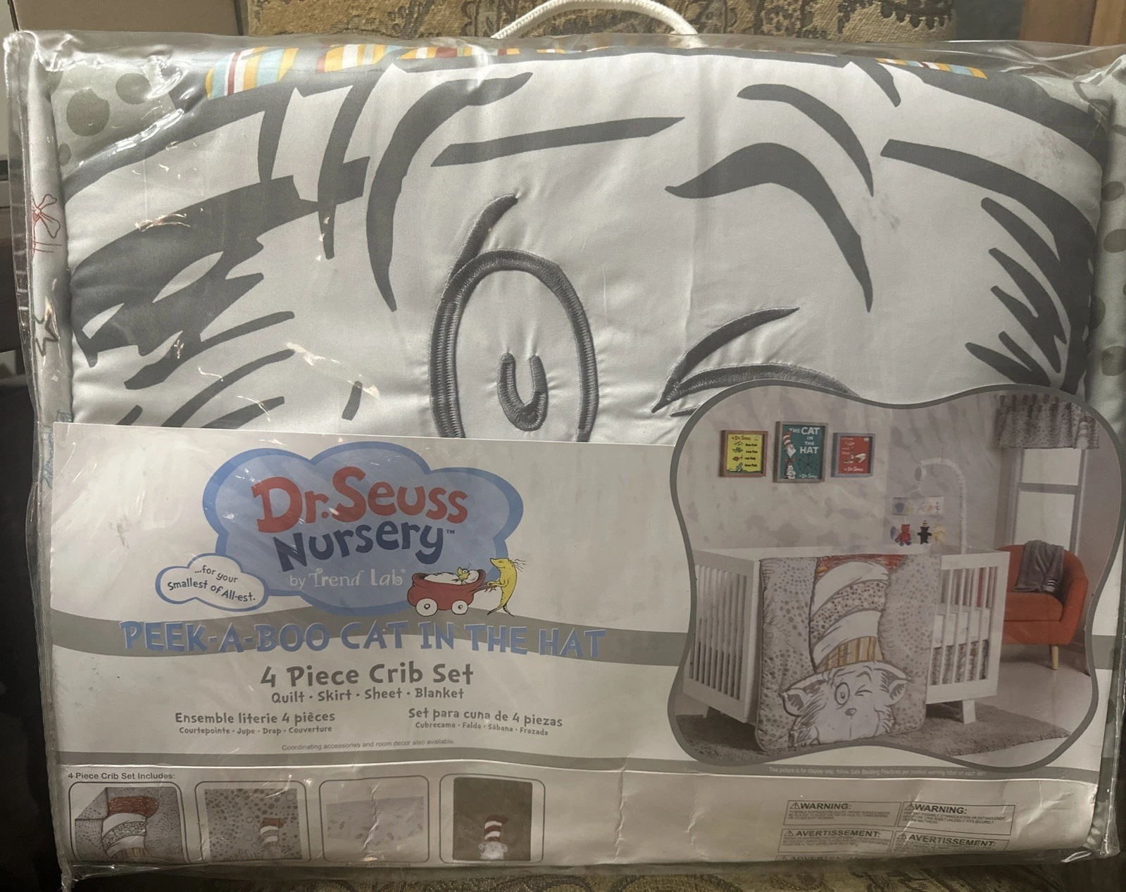 Dr. Seuss Nursery 4 Piece Crib Set-Peek A Boo Cat in the Hat- New