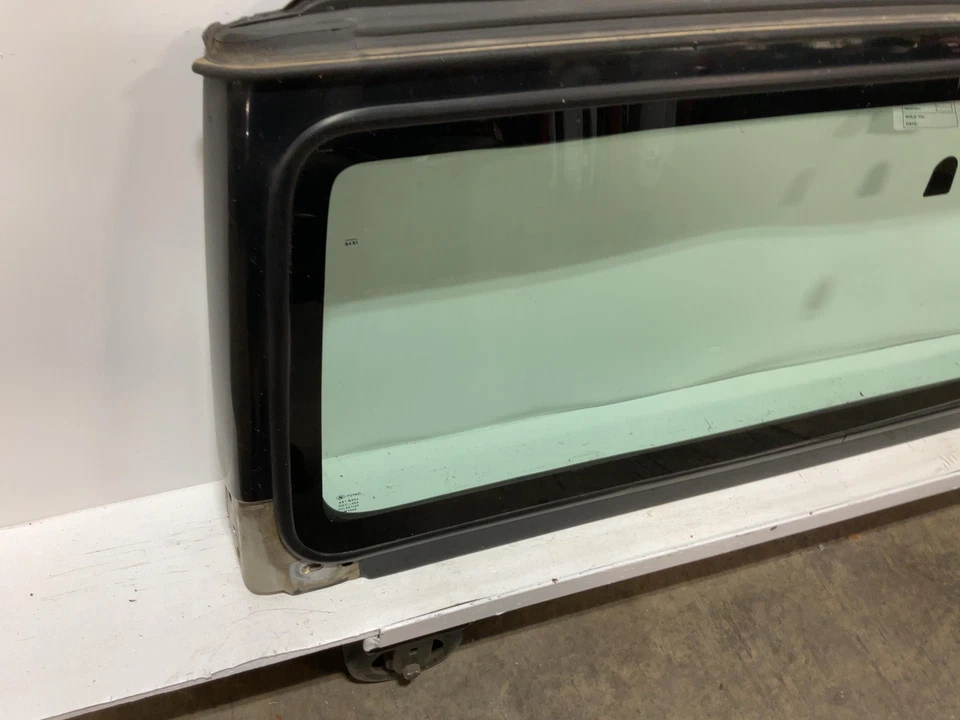 Marco de parabrisas Jeep TJ Wrangler OEM con vidrio negro-PX8 2003-2006 12569 Foto 2 de 4