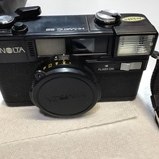 Used Minolta Hi-Matic S2 35mm Auto Focus Point  Shoot Film Camera w/ Case