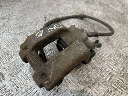 BMW 3 Touring F31 Bremssattel vorne rechts 1.80 Diesel 105kw 2013 22210260