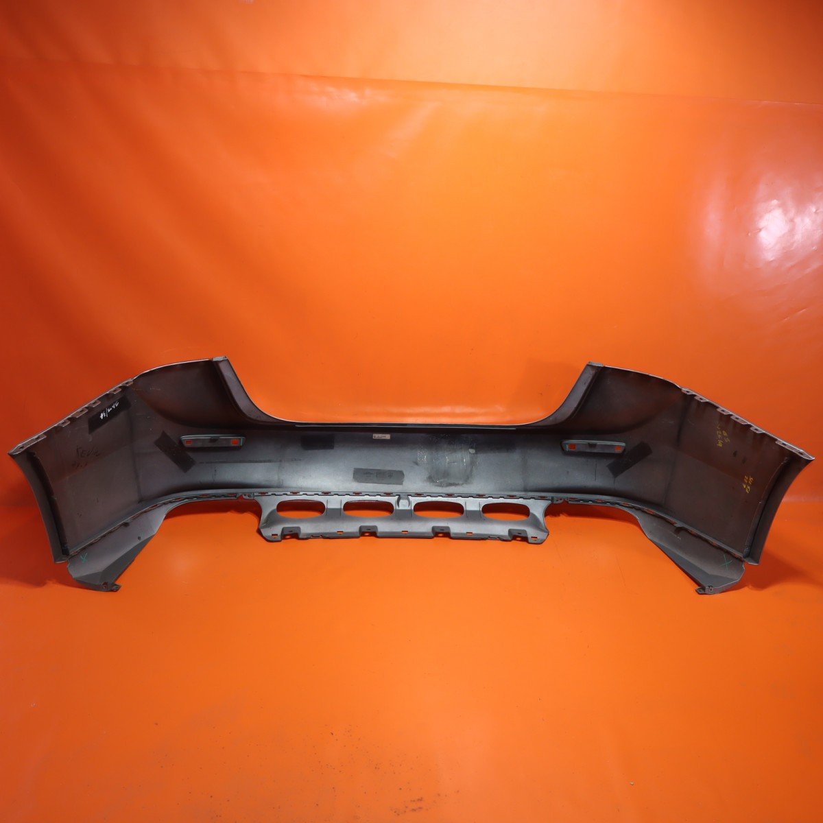 MASERATI GHIBLI REAR BUMPER 2014 2015 2016 2017 673001806 OEM