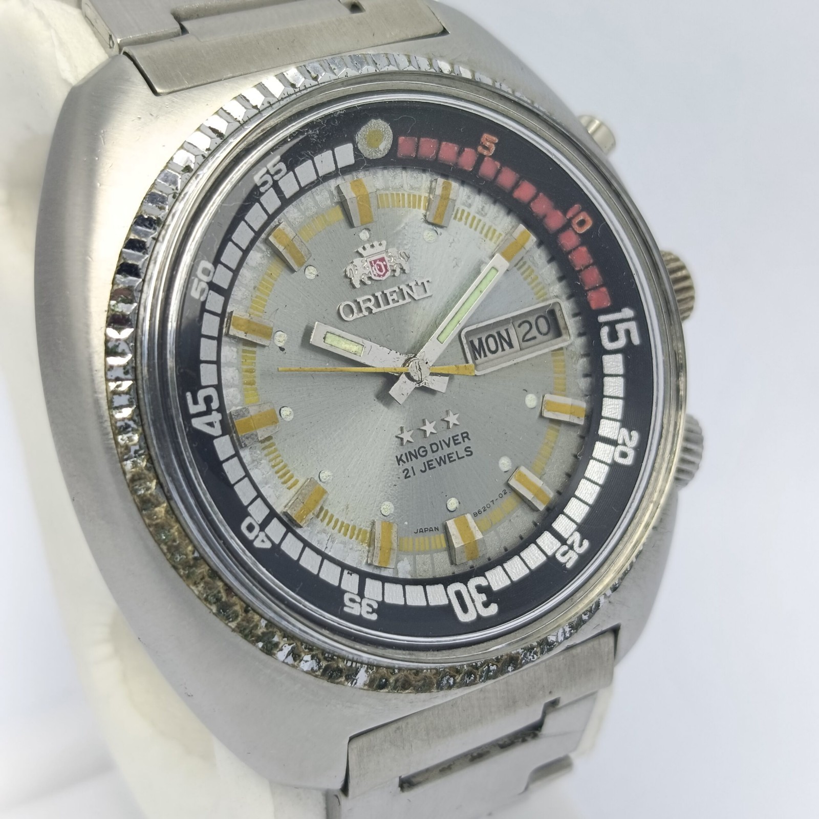 3 Orient Day/Date Vintage ANS12KS17 Diver King Star Watch Automatic Cal.46941 - VintageWatches.PK 3 Orient Day/Date Vintage ANS12KS17 Diver King Star Watch Automatic Cal.46941 - vintagewatches.pk