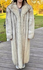 blue fox Bells fur coat measurements in the description 