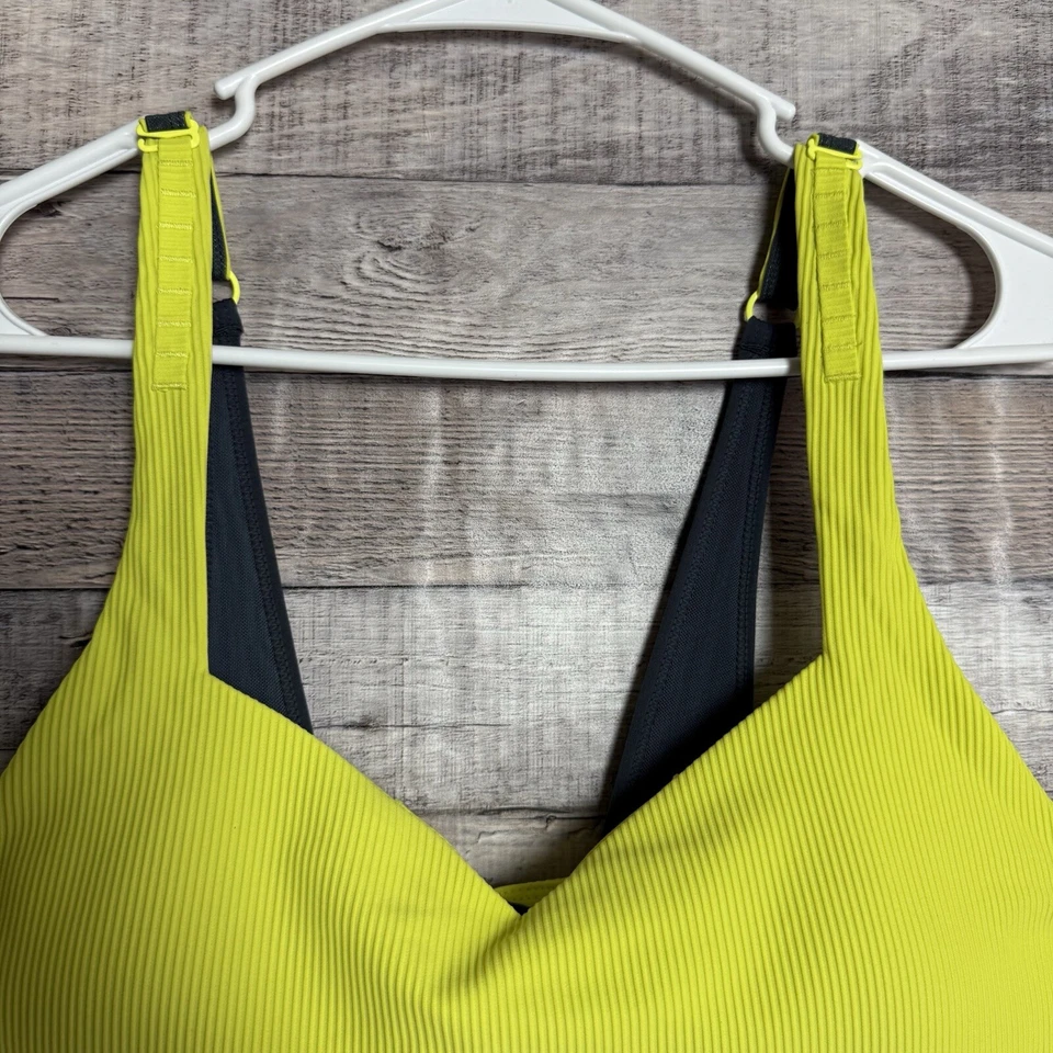 Sujetador ajustable Zyia Active Storm paralelo acanalado de lujo amarillo neón gris talla grande Foto 2 de 4