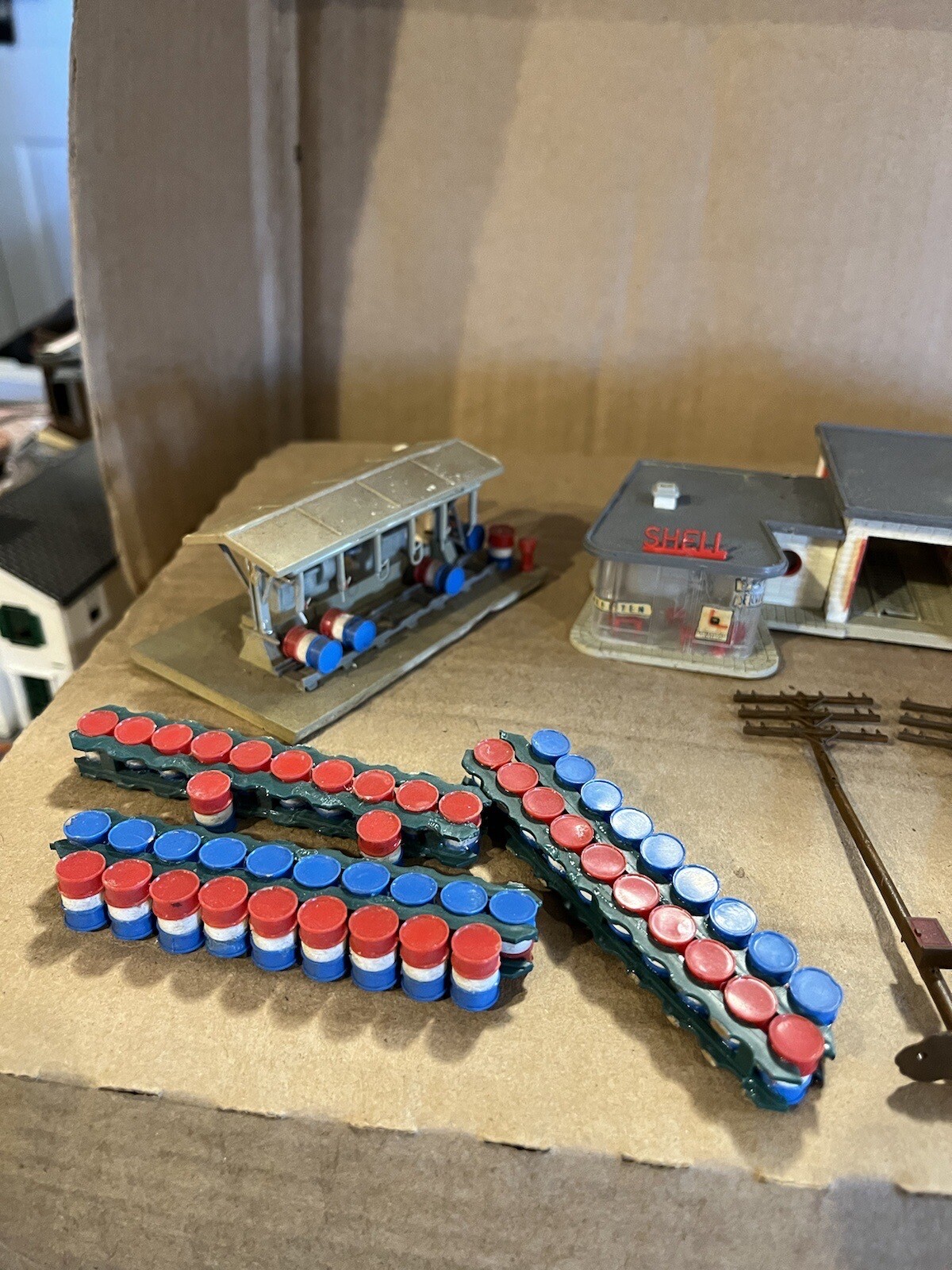 Picture 2 of 6