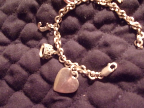 VERY NICE STERLING SILVER CHARM BRACELET WITH 5 CHARMS - Picture 4 of 4