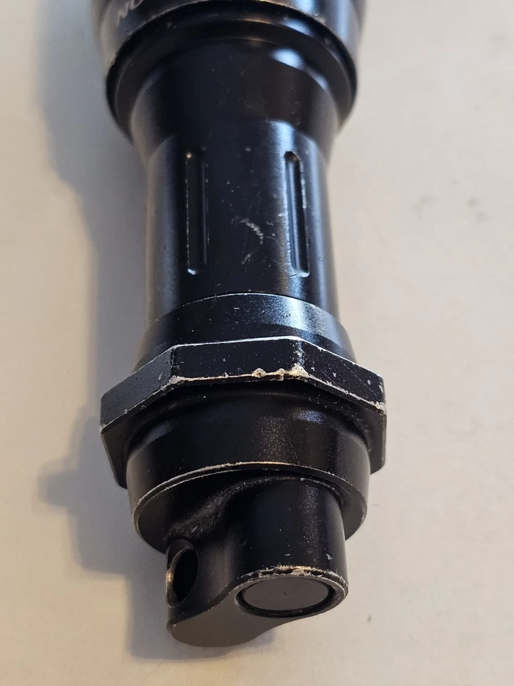 Lampe de plongée large Scubapro Nova 850R Vendu Dans L'état - Photo 3/4