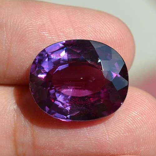 21.35 Ct 18.4x15.3 MM Grape Purple Sapphire Lab Corundum VDO PC2129