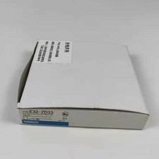 1pcs New Omron Photoelectric Switch E32-ZD33 E32-ZD33#XR