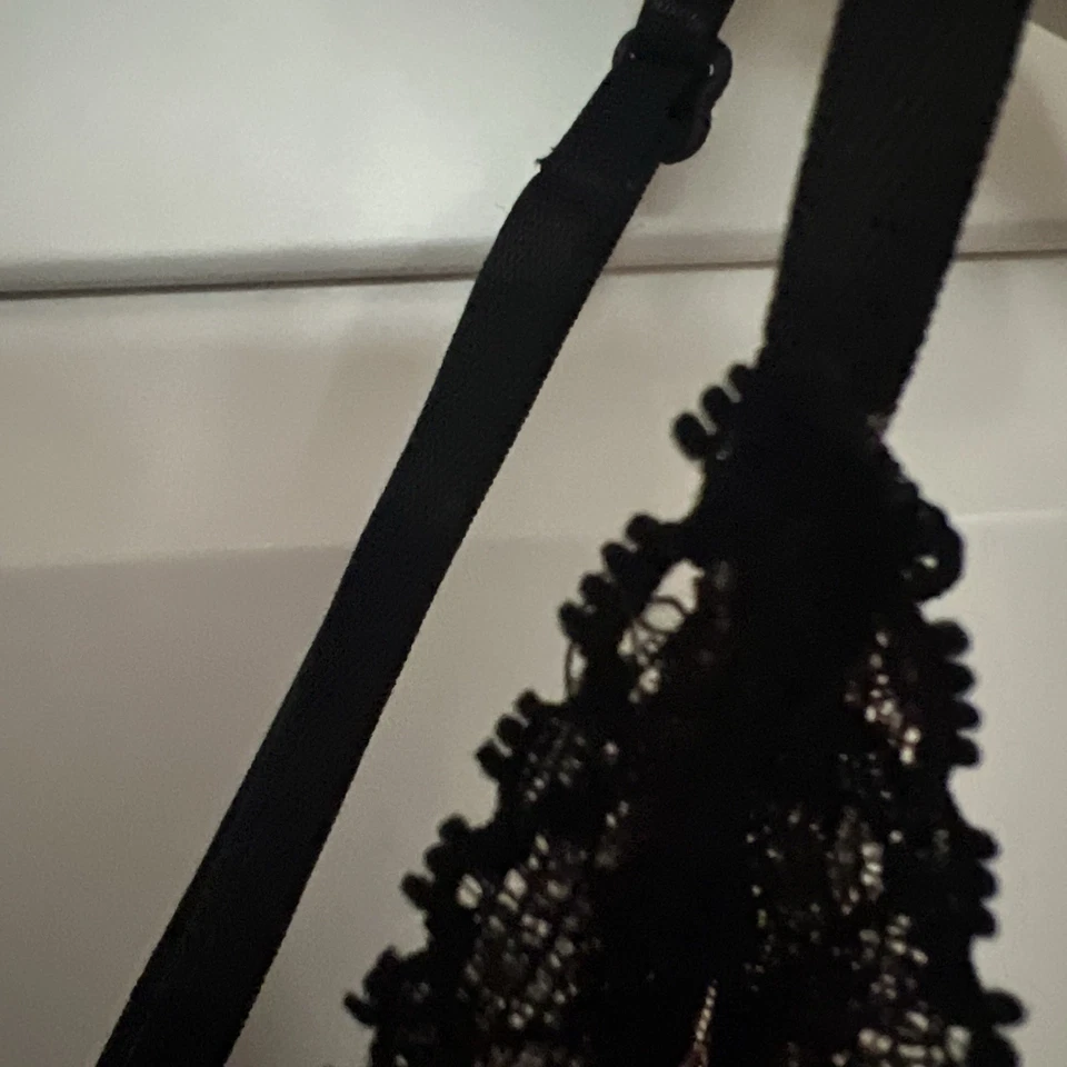 Orig$78 1 price for2 Bebe burgundy purple snake skin print lace camisole SZ 2 - Image 4 of 4