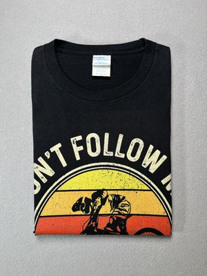 Port & Company T-Shirt Tee schwarz Baumwolle rot gelb Print Herren M [320]