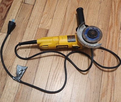 Fully Operational DEWALT DWE4011 18V Angle Grinder 4 1/2'' 115mm 12000rpm Corded