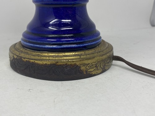 Vtg Double Handled Table Cobalt Blue Ceramic Urn Trophy Lamp w/ Brass Base 13" - Picture 5 of 13