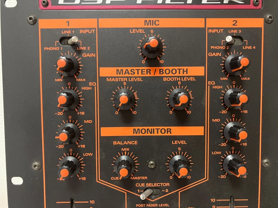 Roland DJ-1000 Mezclador DJ de 2 Canales Ecualizador de 3 Bandas Efectos DSP MIDI MIJ Usado Desde JAPÓN Foto 3 de 4