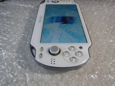 Sony PlayStation Vita PCH-1000 ZA02 512MB Wi-Fi Console - White