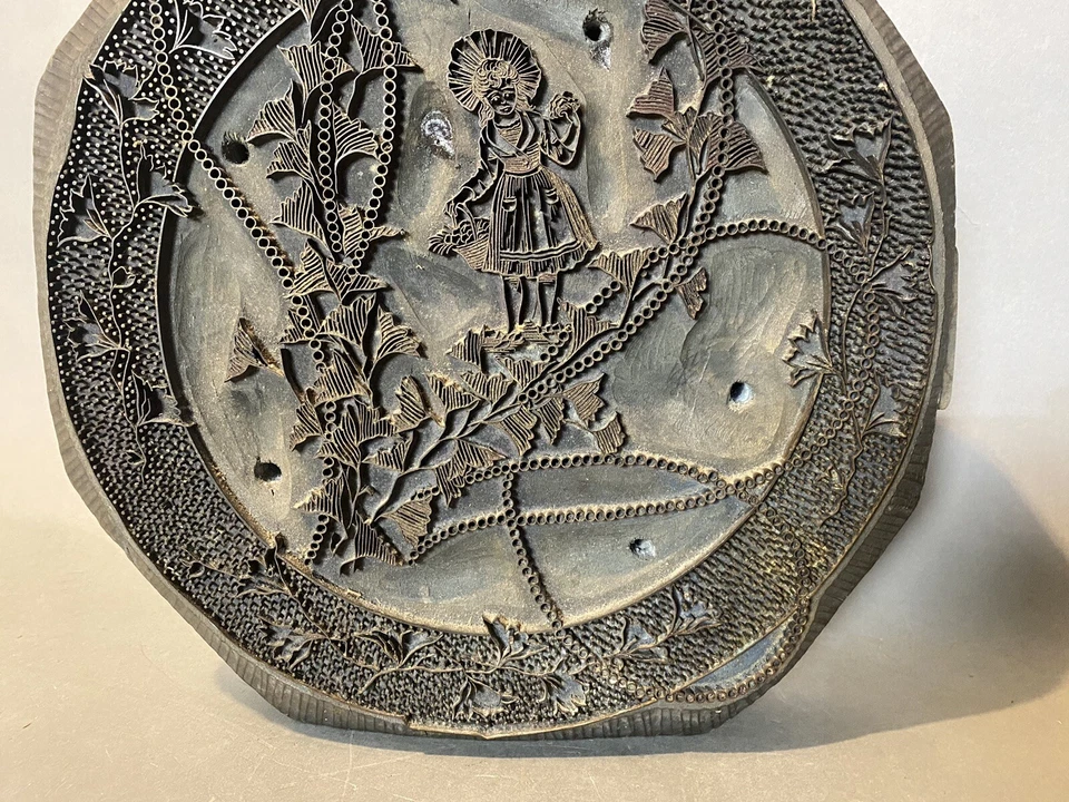 Primitive Antique Country Kitchen Wood & Metal Stamp Pattern Mold - Image 4 of 4