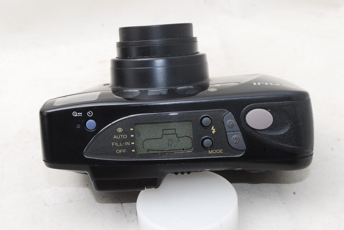 7451) Fuji Zoom Cardia Super 115 35mm Point & Shoot Film Camera