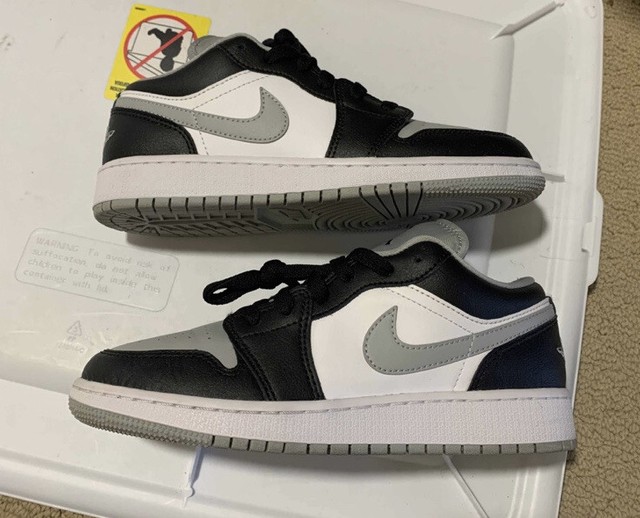 smoke grey 1s low