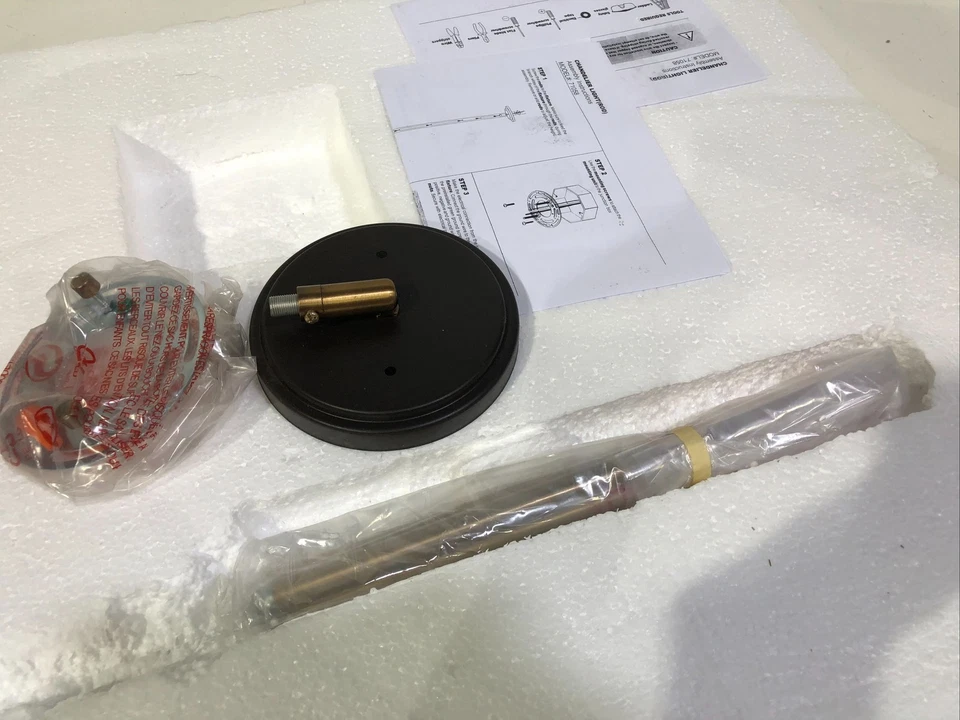 Colgante Transglobe Lighting Ackerman 8 luces bronce frotado con aceite y latón antiguo Foto 4 de 4