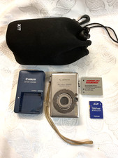 Canon PowerShot SD 400 ELPH 5MP Digital Silver w/ Charger+SD Card+Pouch Tested