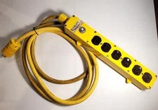 Daniel Woodhead Heavy Duty Multi-Tap Electrical Outlet Industrial Power Strip