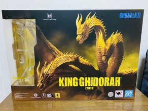 sh monsterarts godzilla king of the monsters king ghidorah