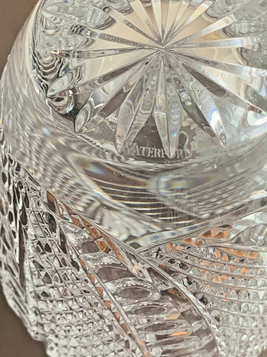 NEW WATERFORD CRYSTAL VASE SIGNATURE SEAHORSE 10" FROM HOUSE OF