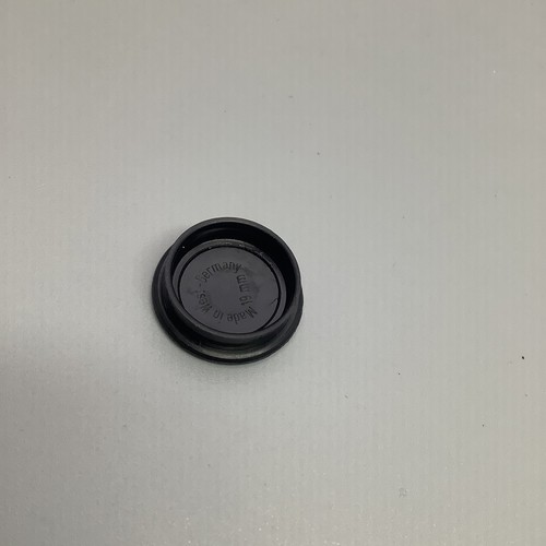Kaiser 19mm Slip-On Lens Caps - Picture 5 of 5