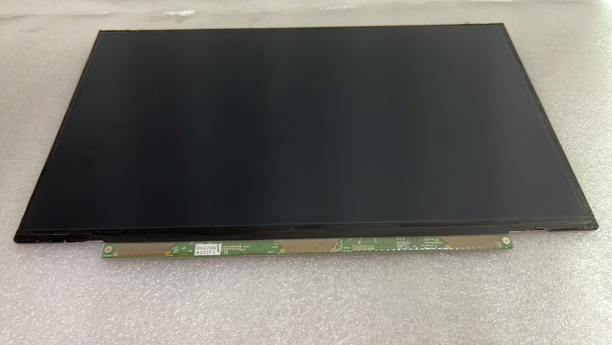 Dalle écran LCD type Innolux N140BGE-E33 REV.C2 14.0 Pouces 1366X768