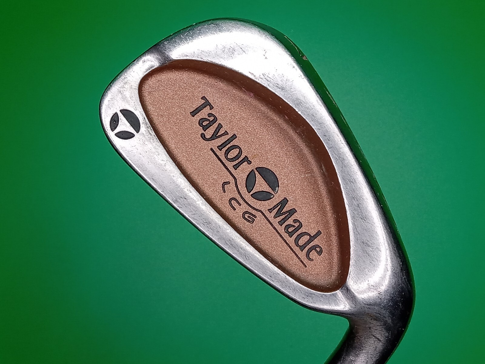 TaylorMade 7 Iron RH Bubble Shaft 2 S-90 Excellent Condition Golf Club