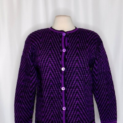 Vintage CARLISLE Purple Black Chevron Stripe Wool Cardigan Sweater Medium