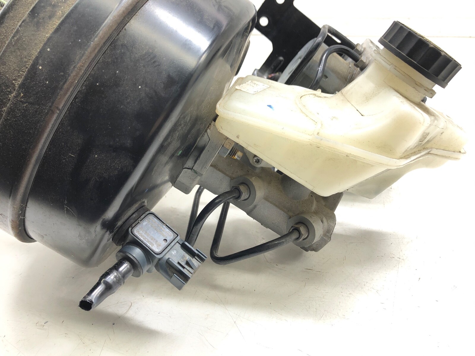 2014-2017 MASERATI GHIBLI S Q4 3.0L V6 BRAKE BOOSTER MASTER CYLINDER W/PUMP OEM.