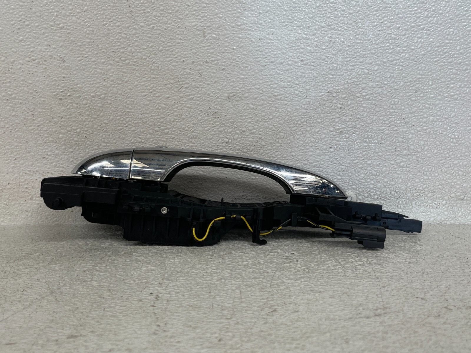 ⭐2014-2017 MASERATI GHIBLI FRONT RIGHT PASS SIDE DOOR HANDLE CHROME OEM LOT2388