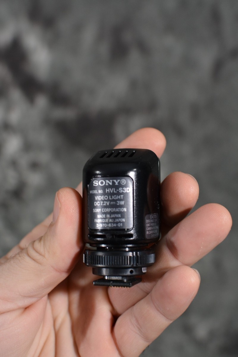 Genuine Sony Digital Handycam Remote RMT-708 & Video 8 Light