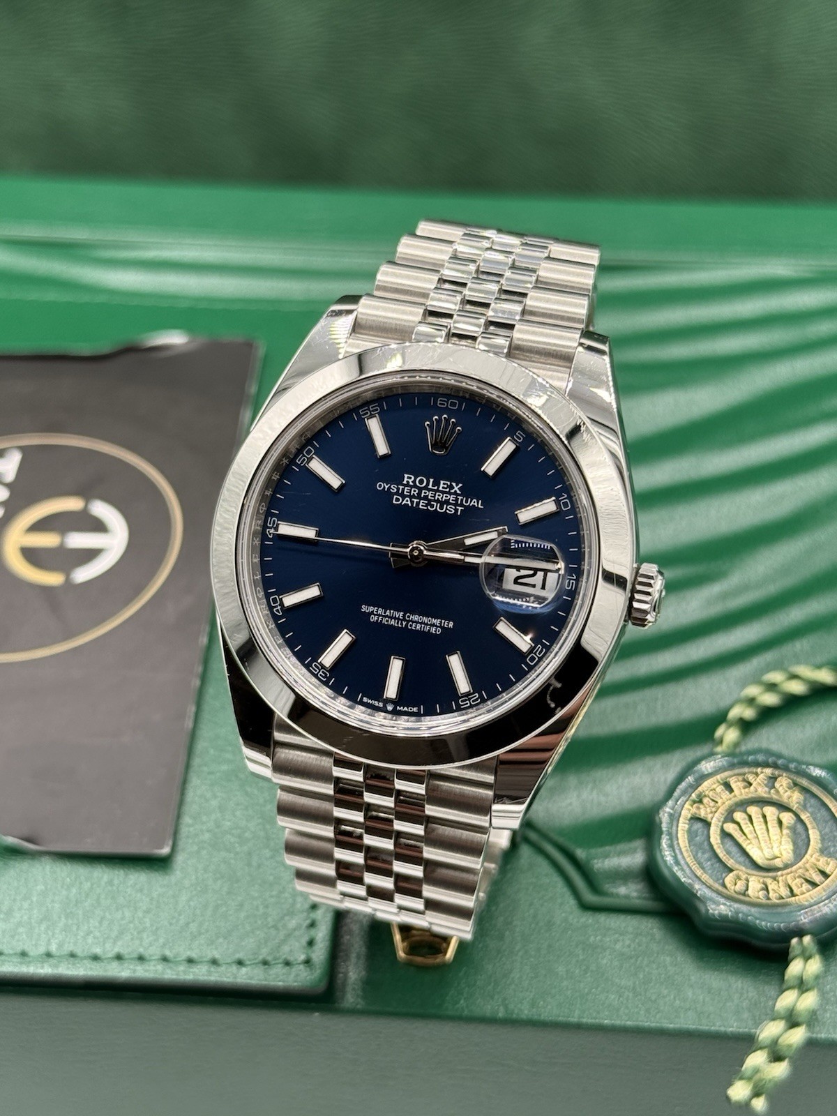 Rolex Datejust 41mm Jubiliee Blue Batton Dial 126300 2024 Box & Papers