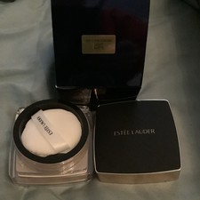Est e LauderDouble Wear Sheer Flattery Loose Powder Light matte .31oz New