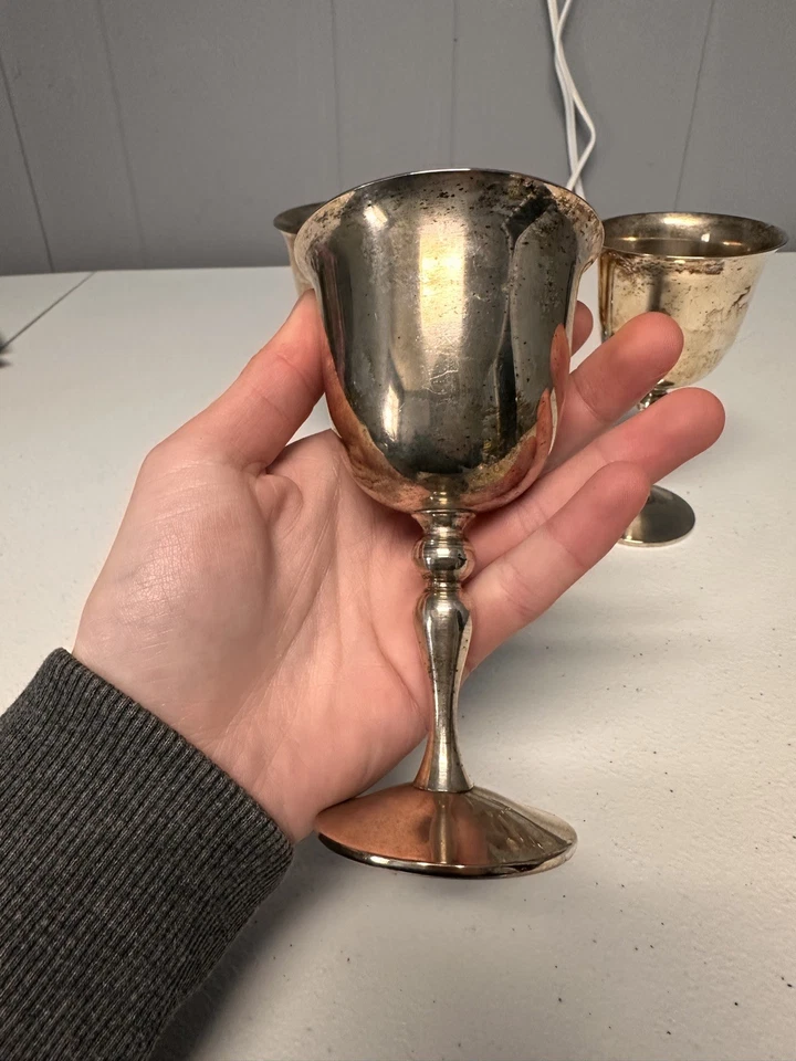 Juego de 4 Toallas Plato Plata Copa Vino/Agua E.P.C.A Hecho en España Foto 3 de 4