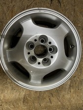 Mercedes W201-190 E-Klasse w202 w124 Alufelgen 7J x 15 15 Zoll ET35 KBA 44391