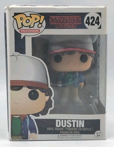 FUNKO POP! TELEVISION DUSTIN w/ Compass 424 Stranger Things Vaulted Vinyl Figure
