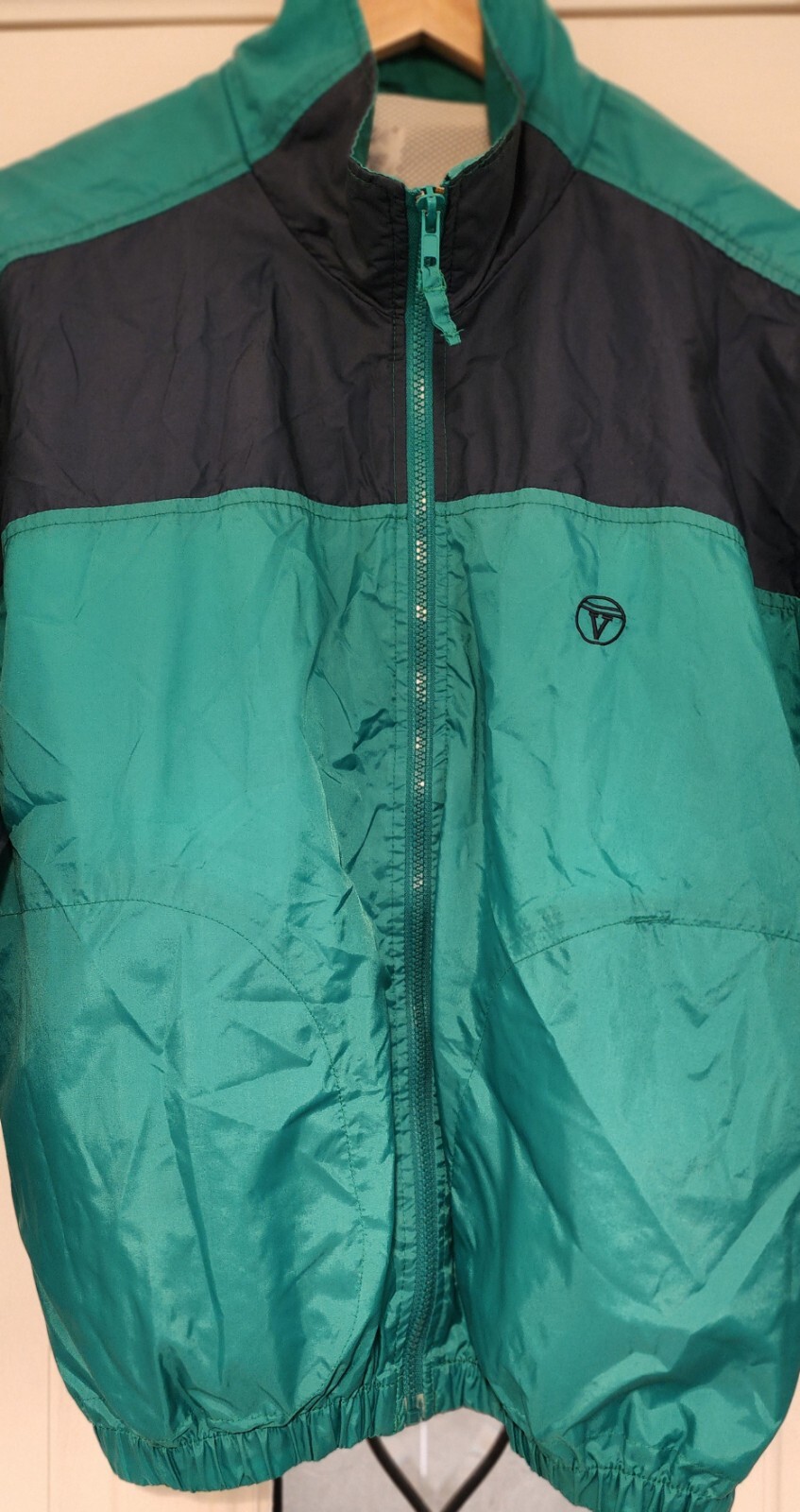 Picture 1 of 6