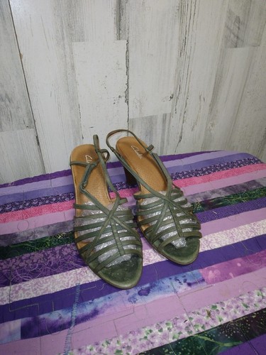 Clarks Green Leather Strappy Slingback Heels Size 10M
