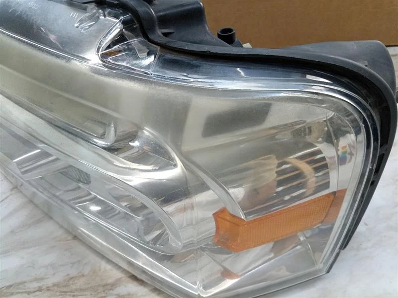 二手左灯总成适合:2008 年林肯领航员氙气 HID 车头灯 Le — 第 3/4 张图片