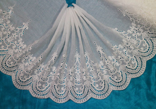 1 Yard Embroidery Cotton Off White Lace Trim For Sewing Craft Width 31 CM - Picture 1 of 4