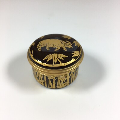 Vintage Halcyon Days Emaille Box Sternzeichen Jahr des Ochsen 3 cm hoch