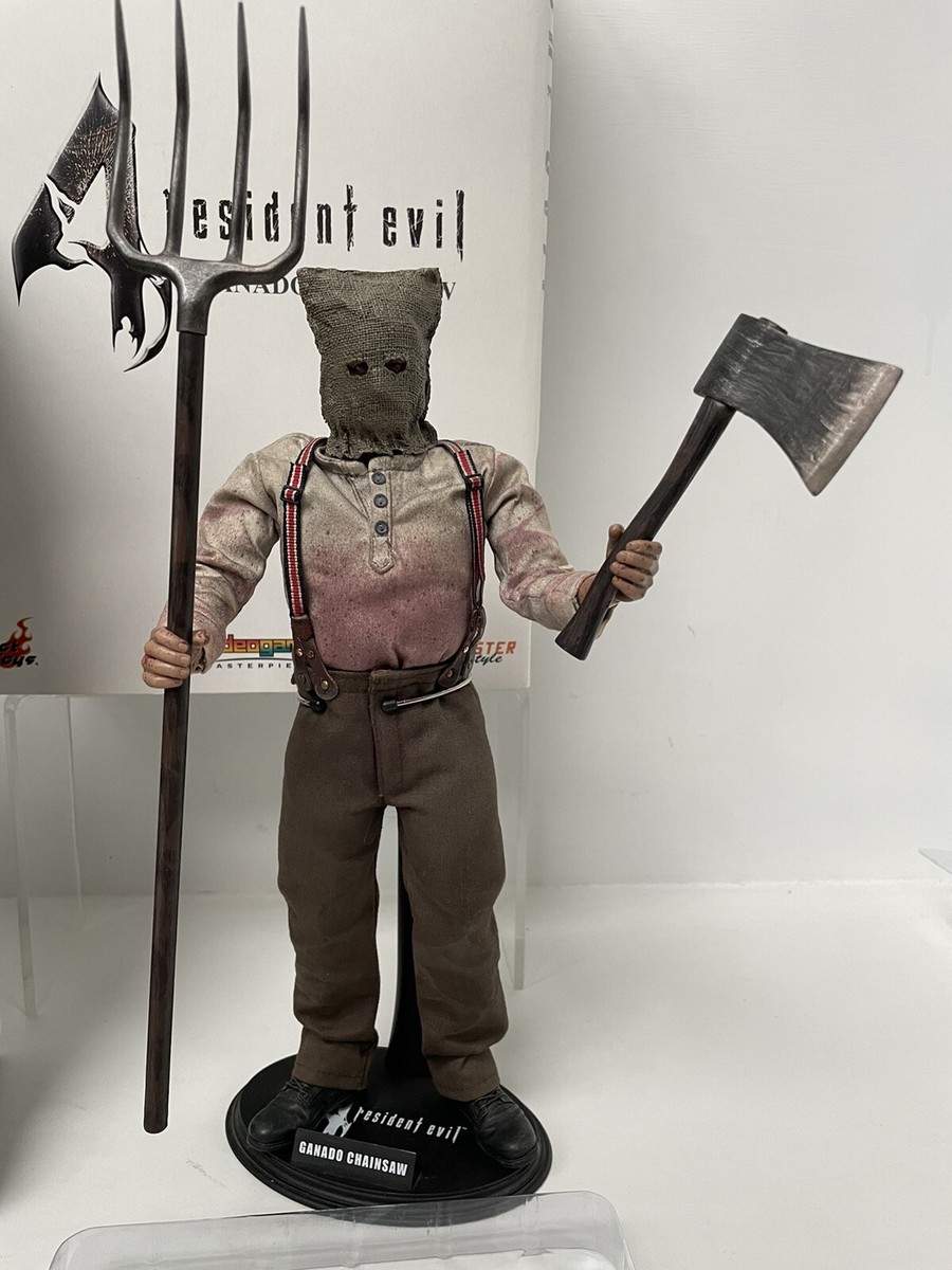 Hot Toys Resident Evil 4 Ganado Chainsaw 1/6 Action Figure 12